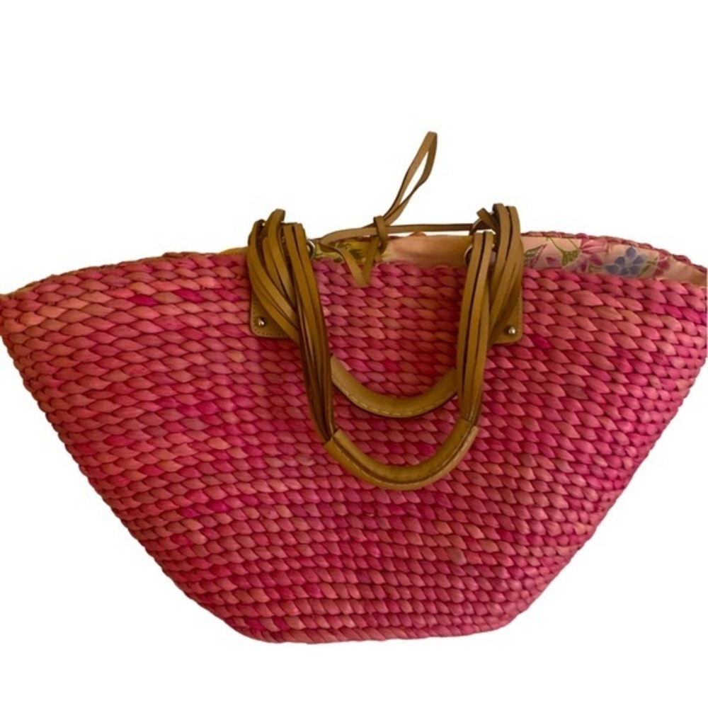 Banana Republic Woven Raspberry Sunbag -17x10-7 pink raspberry straw bag. NWOT